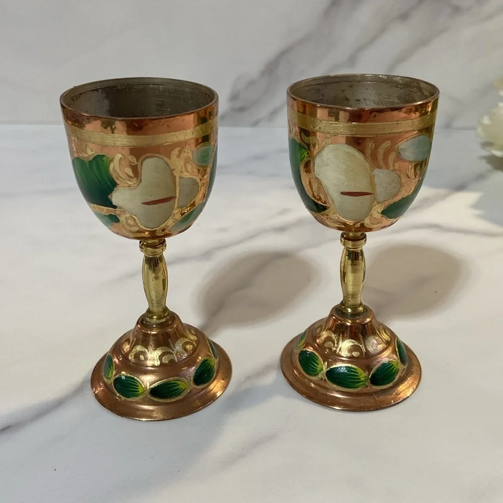 Shot Glasses 2Pcs Mini Copper Goblet Vintage Metal Wine Cup Retro Small Goblet